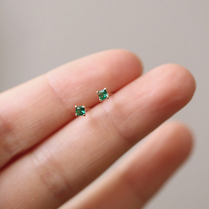 14K Solid Gold Ear Stud Earrings Square Green Cubic Zirconia Beautiful Charm Jewelry