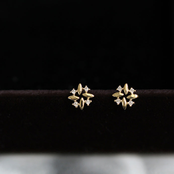 9K Solid Gold AAA Cubic Zirconia Ear Stud Earrings Snowflake Charm Jewelry