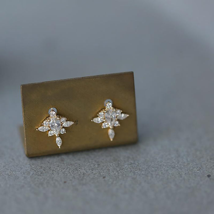 9K Solid Gold Cubic Zirconia Ear Stud Earrings Irises Flowers Charm Jewelry