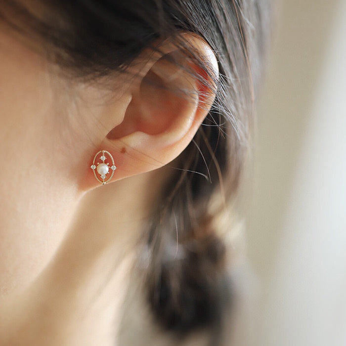 18K Solid Gold Natural Freshwater Pearl Diamond SA Ear Stud Earrings Charm Jewelry