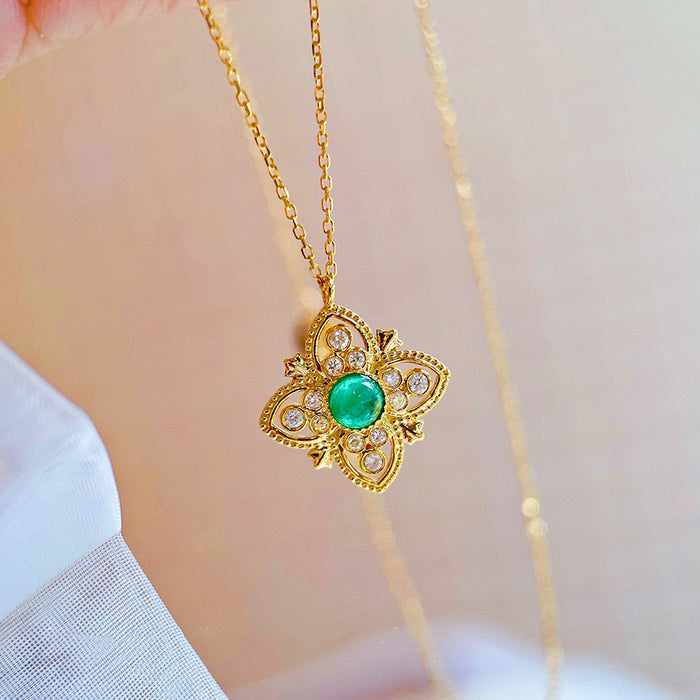 18K Solid Gold Natural Emerald Diamond Pendant Necklace Four-leaf Clover Charm Jewelry