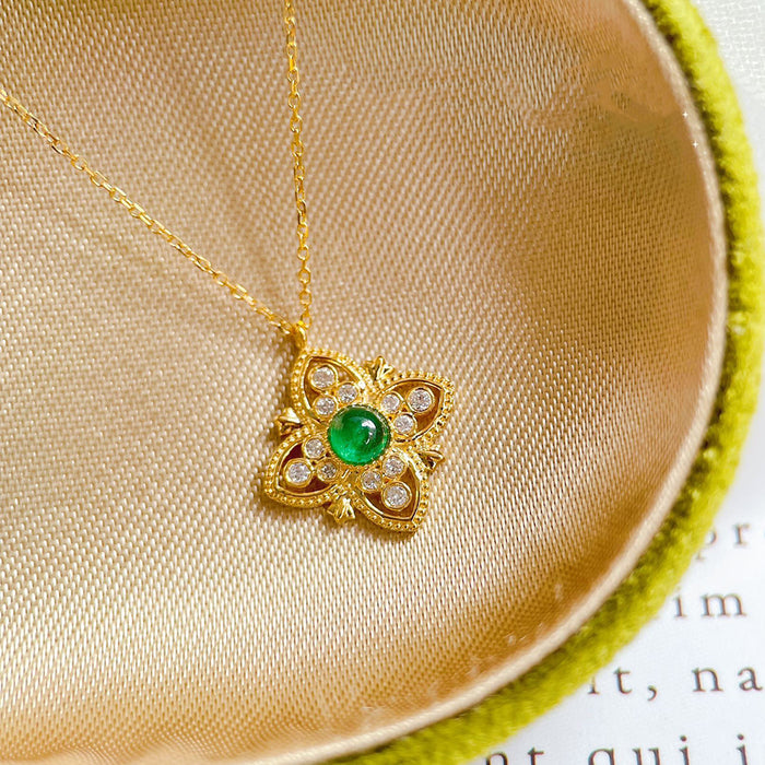 18K Solid Gold Natural Emerald Diamond Pendant Necklace Four-leaf Clover Charm Jewelry