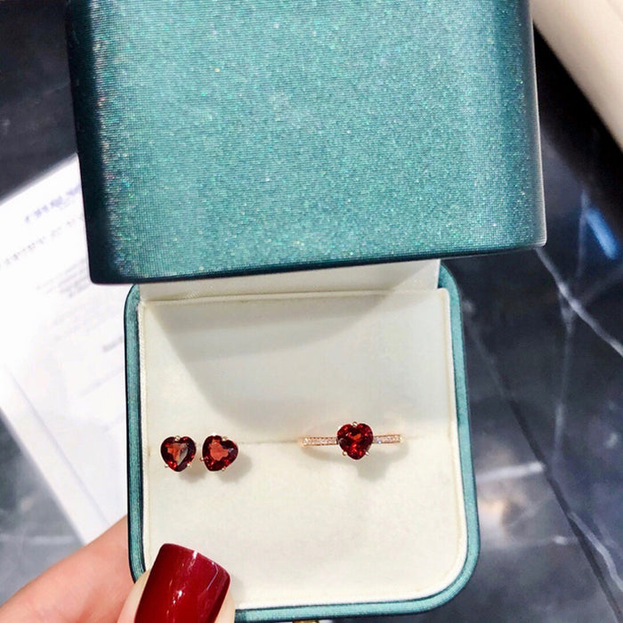 18K Solid Gold Diamond Natural Garnet Rings Heart Charm Beautiful Jewelry Size 5-8